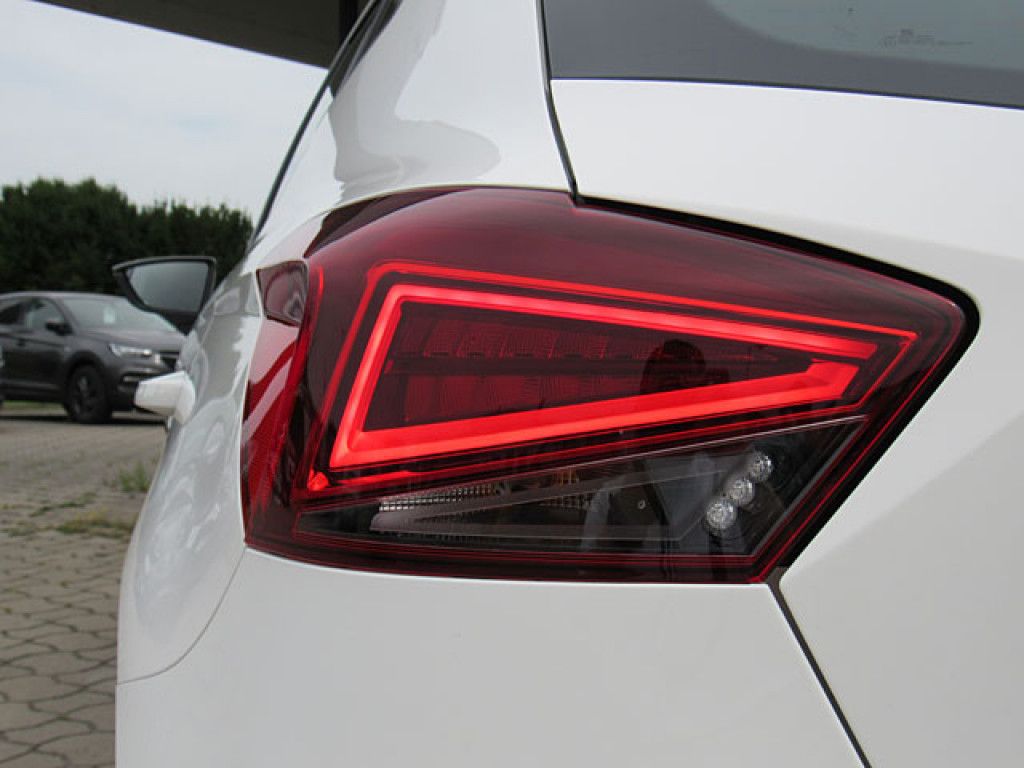 Seat Ibiza 1.0 TSI Style LED-Licht FullLink PDC