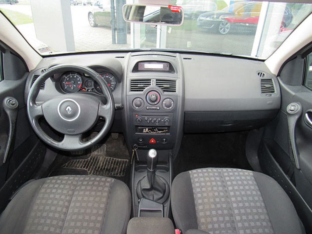 Renault Megane 1.6 Avantage Klima AHK ZV+FB