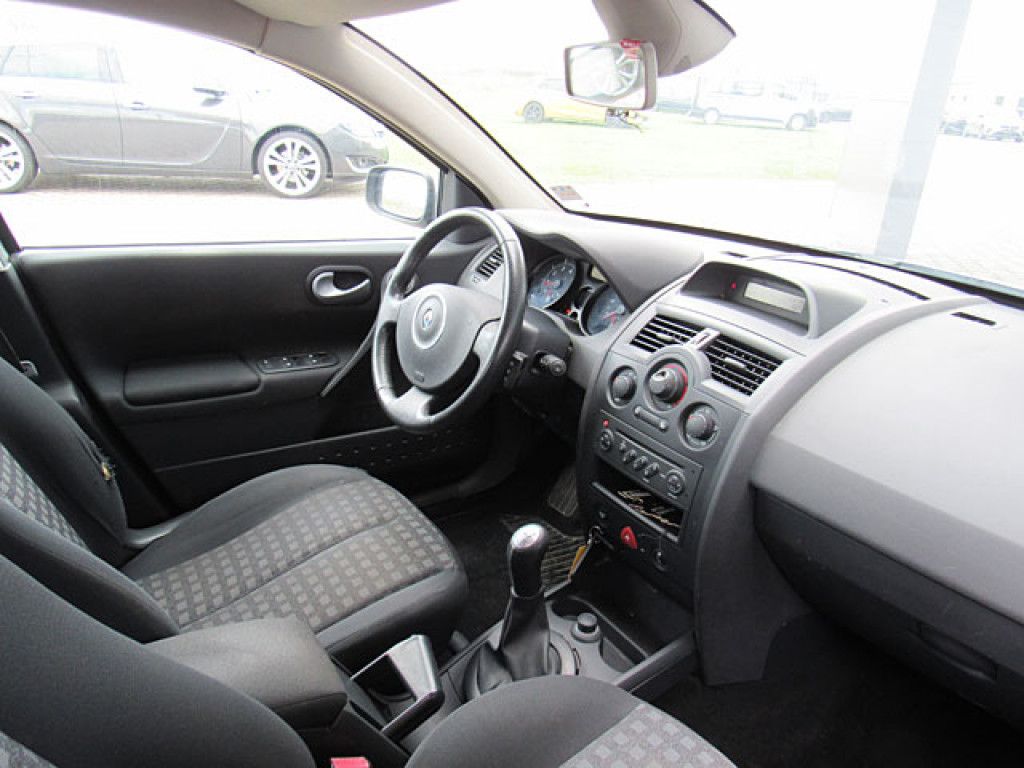 Renault Megane 1.6 Avantage Klima AHK ZV+FB