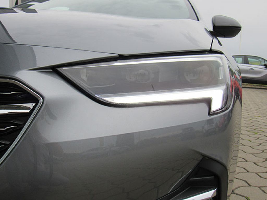 Opel Insignia 2.0D ST Elegance Panorama MatrixLED Sit