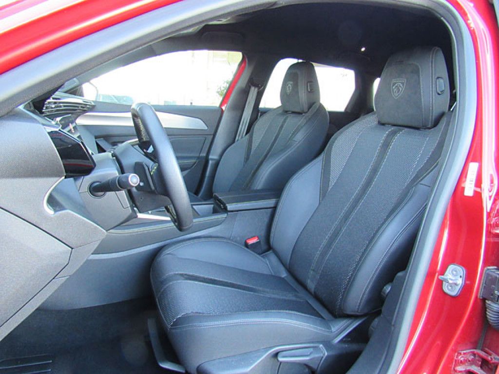 Peugeot 308 SW GT-Line Puretech AT8 MatrixLED R-Kamera