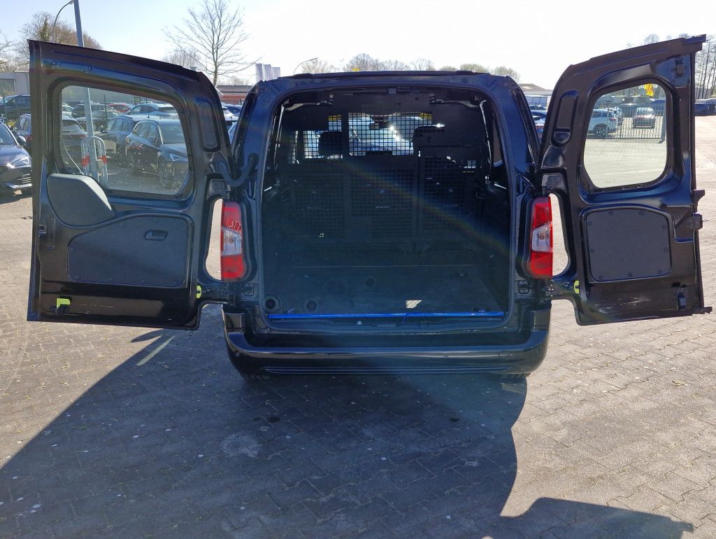 Opel Combo 1.5 D Cargo Doka XL SHZ PDC CarPlay Design