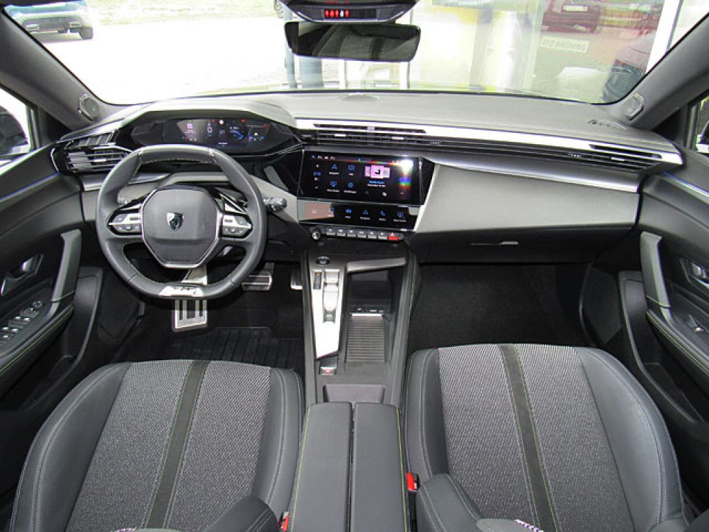 Peugeot 308 SW GT HDI AT8 Matrix-LED FOCAL-Sound 360-Kam