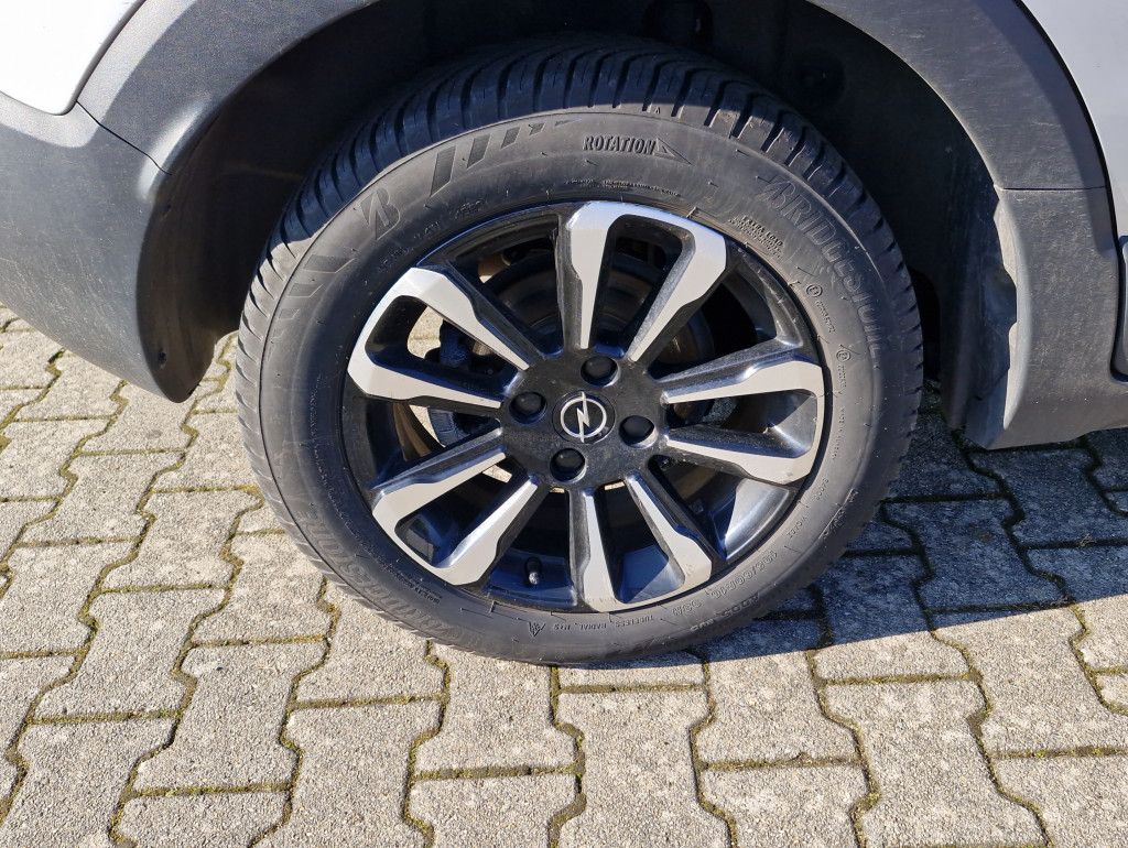 Opel Crossland 1.2 Turbo Elegance AT LED Navi Pano Al