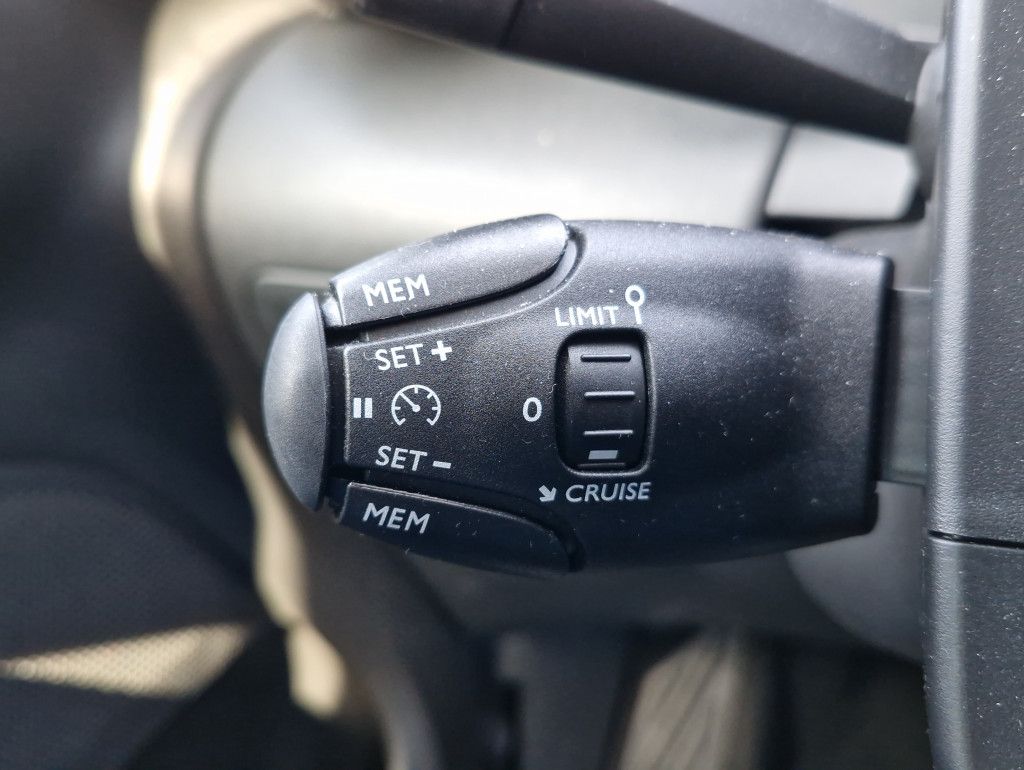 Citroën C3 Aircross PureTech 130 S&S Plus AT LED Navi PD