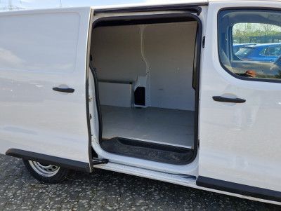 Citroën Jumpy 2.0 BlueHDi 145 L2 Klima Navi Kamera