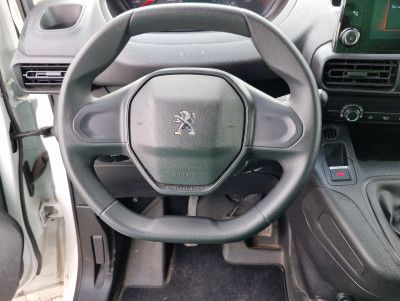 Peugeot Partner Premium L2 Klima AHK SHZ PDC