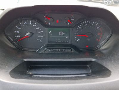 Peugeot Partner Premium L2 Klima AHK SHZ PDC