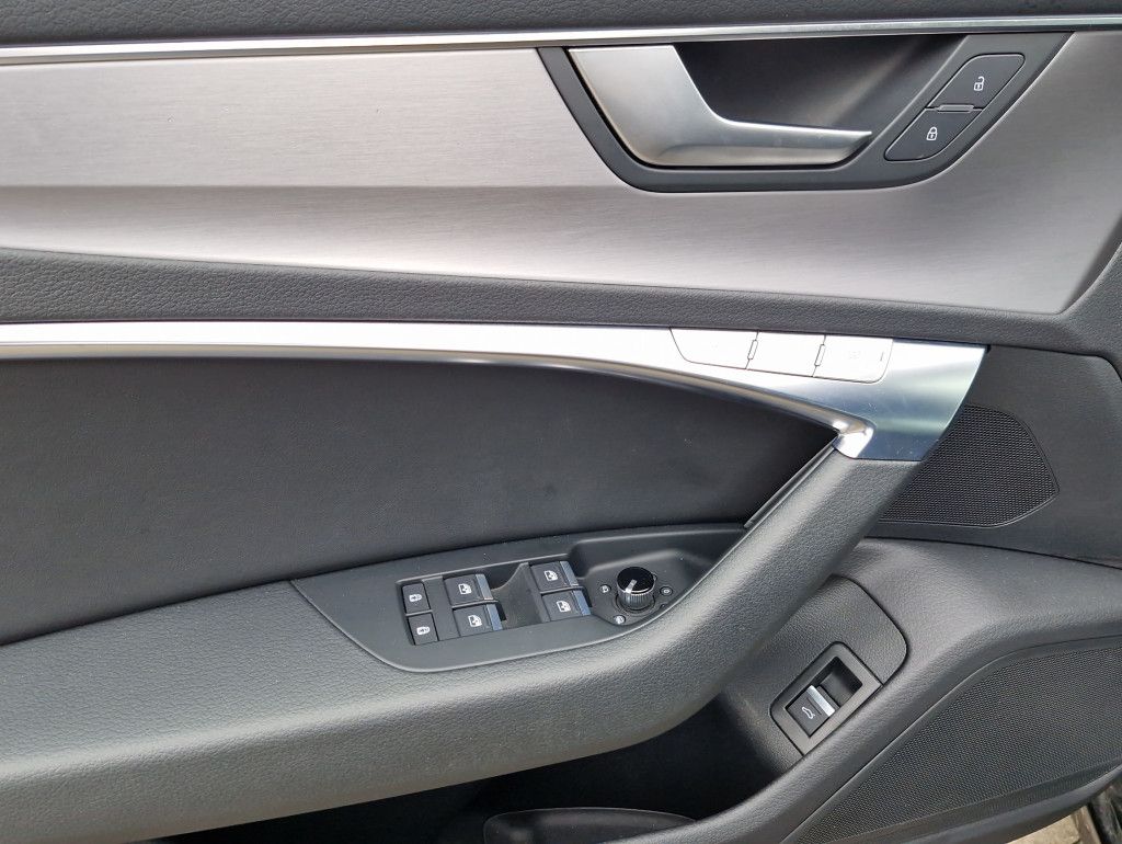 Audi S6 Avant 3.0 TDI quattro S tronic Luft HUD Kamer