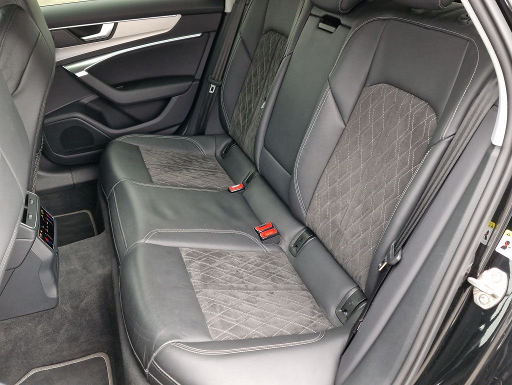 Audi S6 Avant 3.0 TDI quattro S tronic Luft HUD Kamer