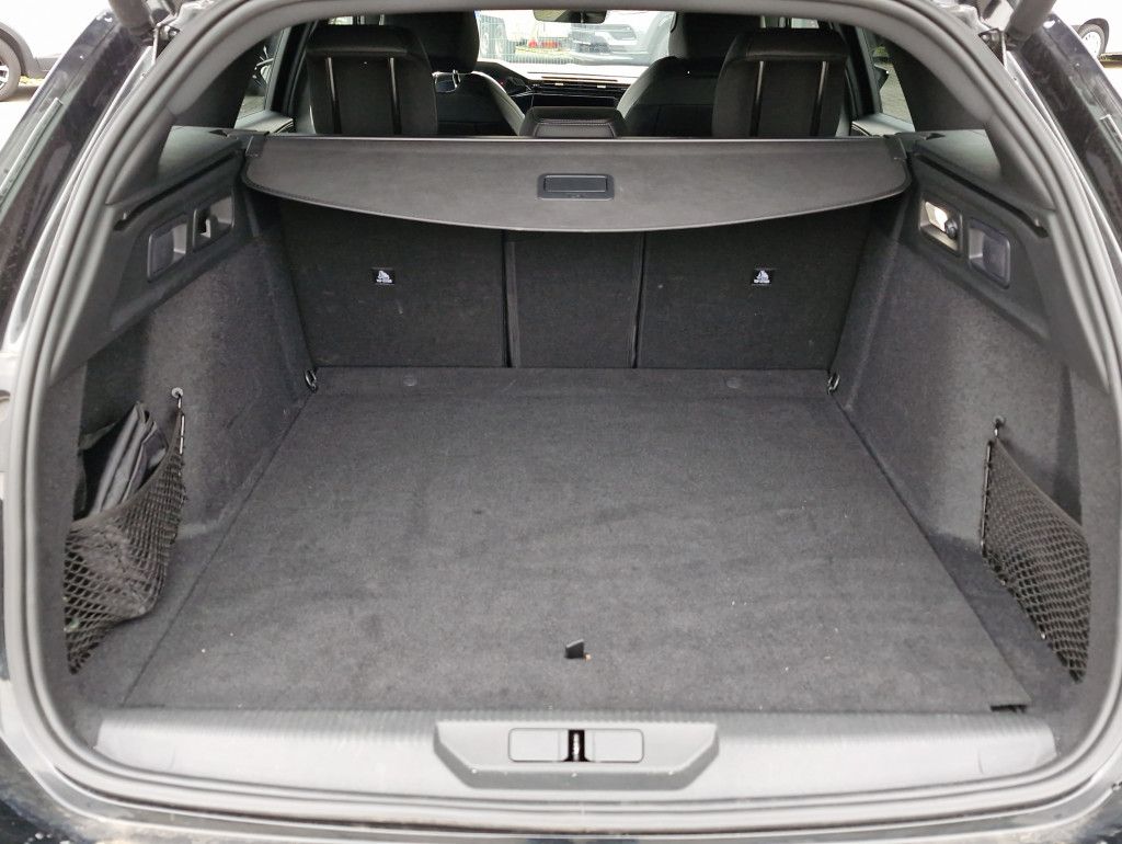 Peugeot 308 SW PureTech 130 GT AT LED Navi Kamera PDC To