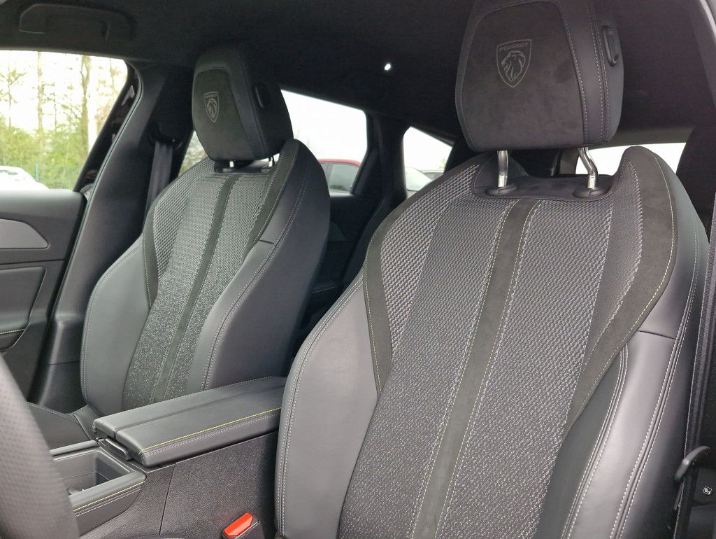 Peugeot 308 SW PureTech 130 GT AT LED Navi Kamera PDC To