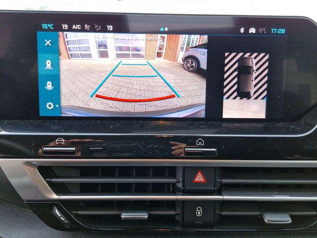 Citroën C4 PureTech 130 Plus AT LED Navi Kamera SHZ PDC