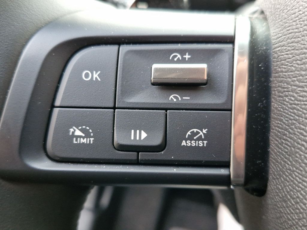 Citroën C4 PureTech 130 Plus AT LED Navi Kamera SHZ PDC