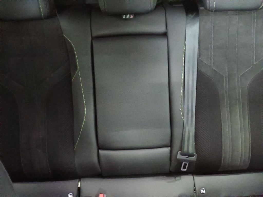 Peugeot 308 SW GT AT MatrixLED FOCAL-Sound 360-Kamera SH