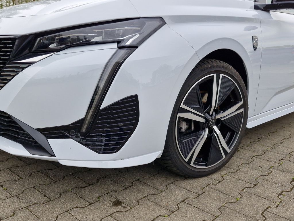 Peugeot 308 SW BlueHDI 130 GT AT LED Navi Kamera PDC Key