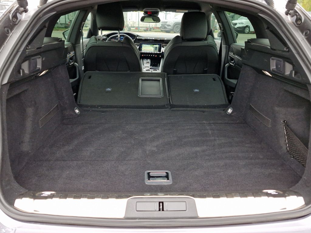 Peugeot 508 SW PureTech 130Allure AT LED Navi Kamera360