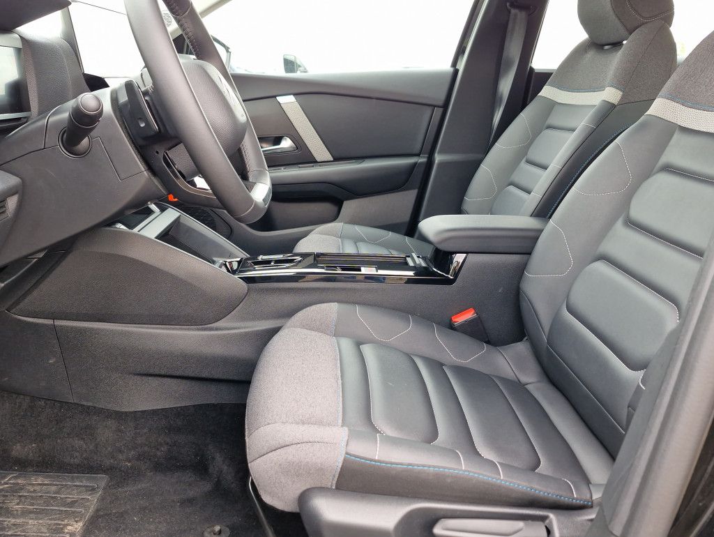 Citroën C4 PureTech 130 Plus AT LED Kamera PDC Alu18