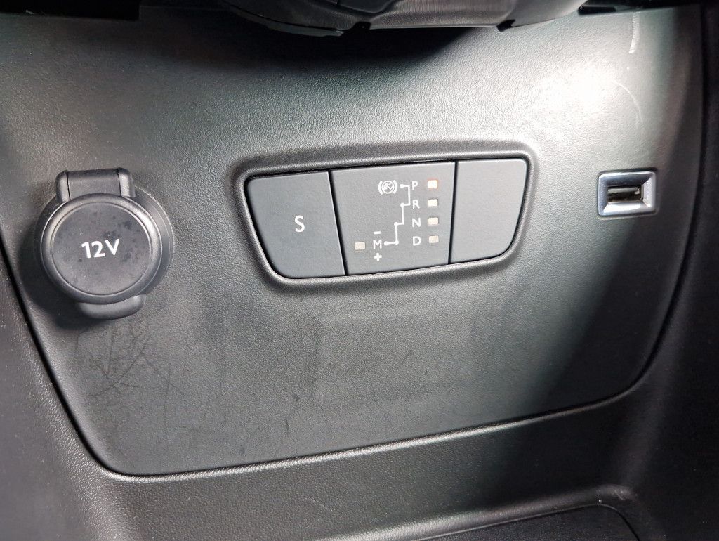 Citroën C3 Aircross PureTech 130 Plus AT LED Navi PDC Al