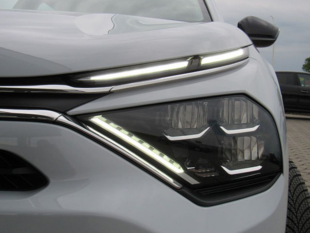 Citroën C4 Plus HDi 130 AT8 LED-Licht Navi R-Kamera Sitz