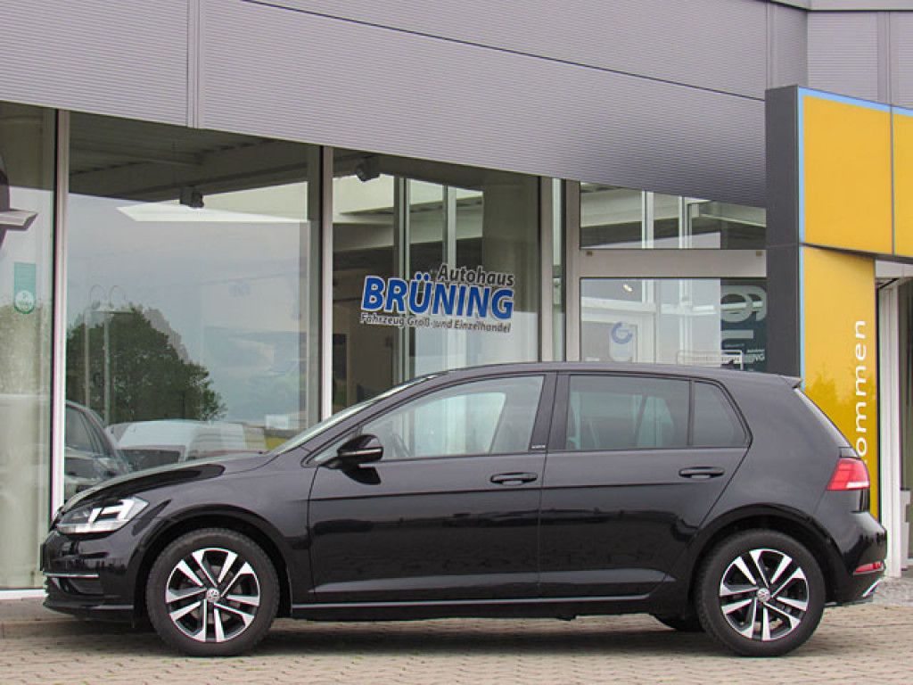 Volkswagen Golf 1.0 IQ.DRIVE S/S Climatronic SHZ ParkAssist