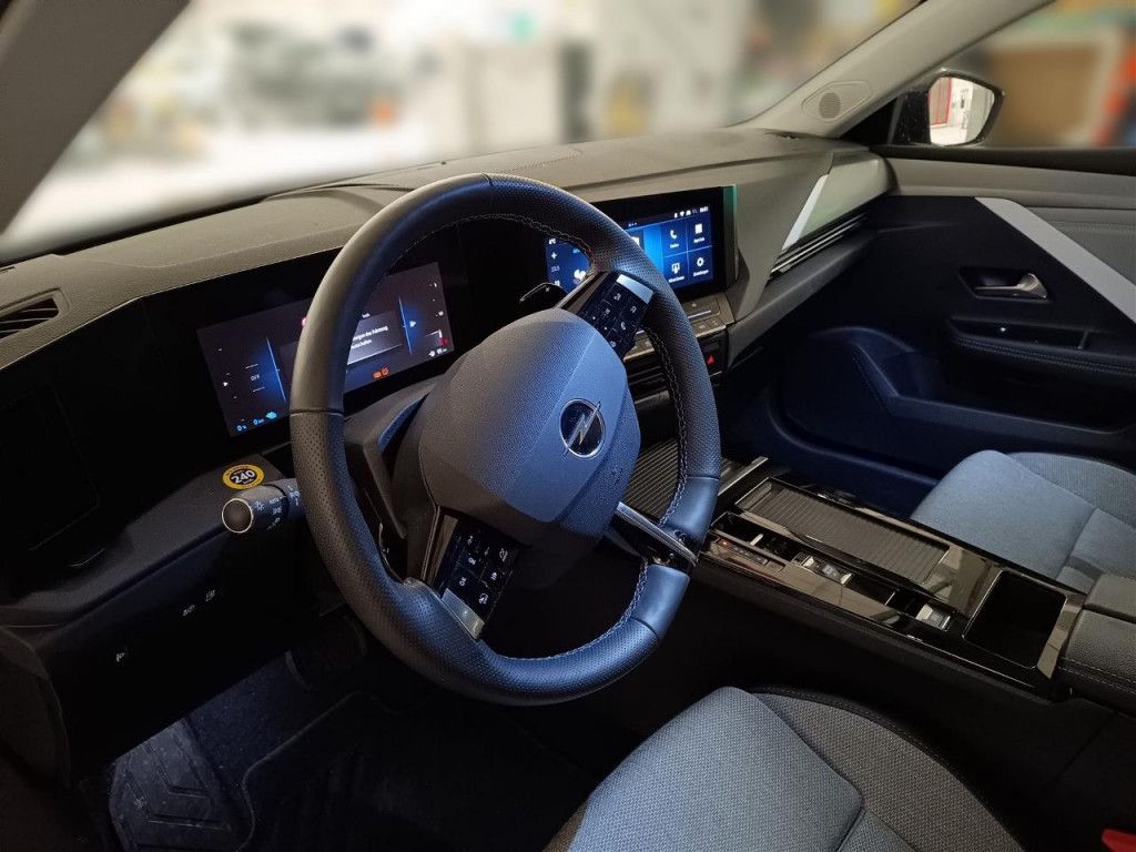 Opel Astra L 1.6 PHEV Elegance ST AT LED Navi Kamera