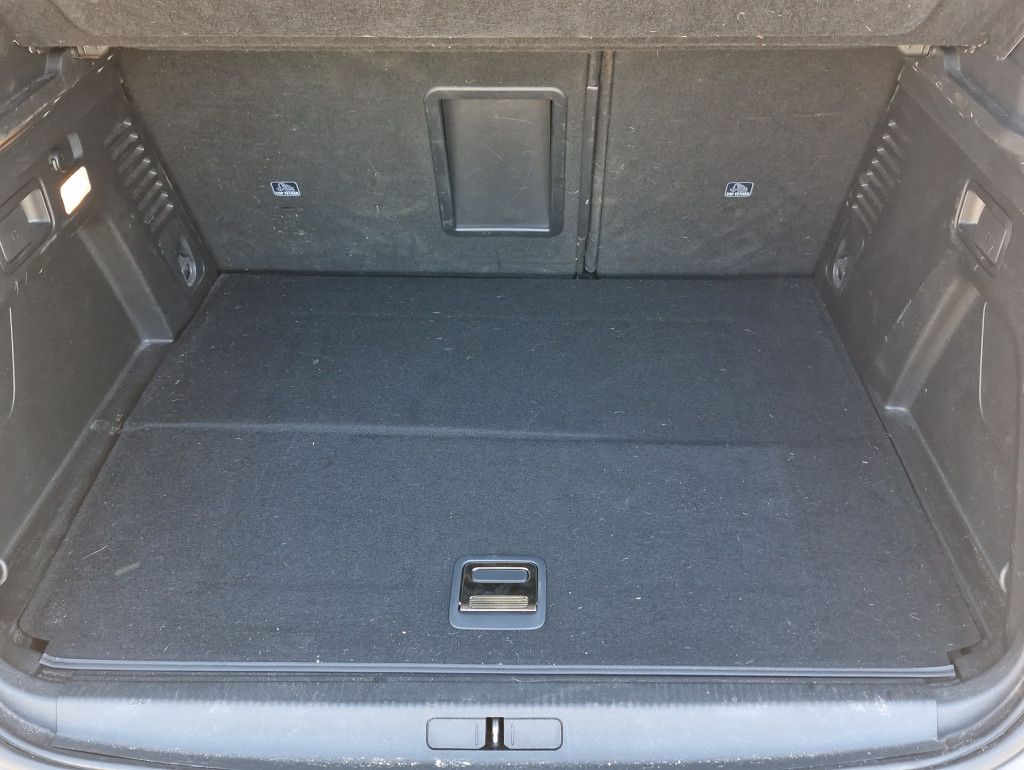 Peugeot 3008 PHEV 225 e-AT GT LED Pano Navi Kamera SHZ A