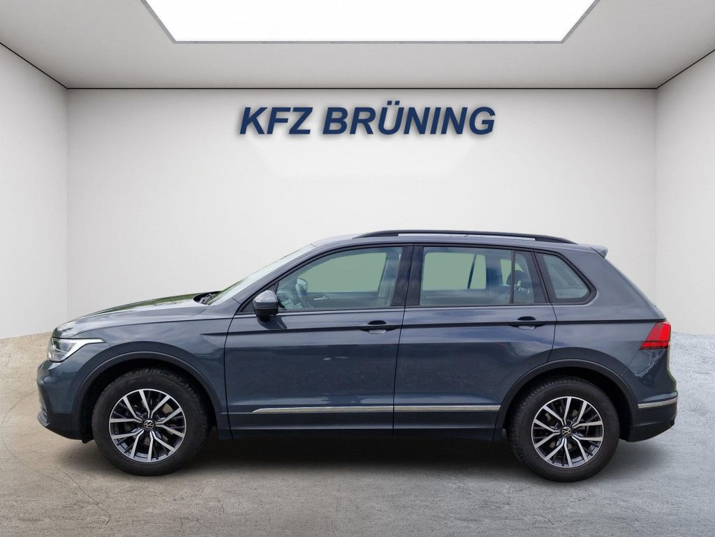 Volkswagen Tiguan 1.5 TSI Life Navi LED ACC SHZ PDC Alu 17