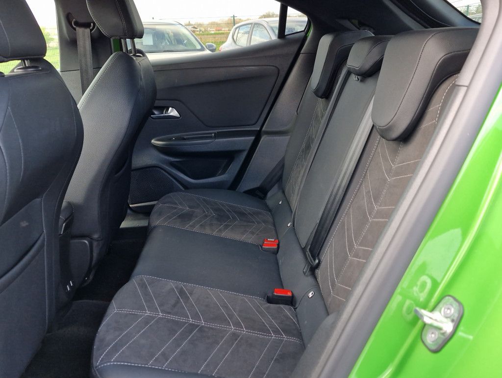 Opel Mokka 1.2 Turbo Ultimate AT LED Navi Kamera SHZ
