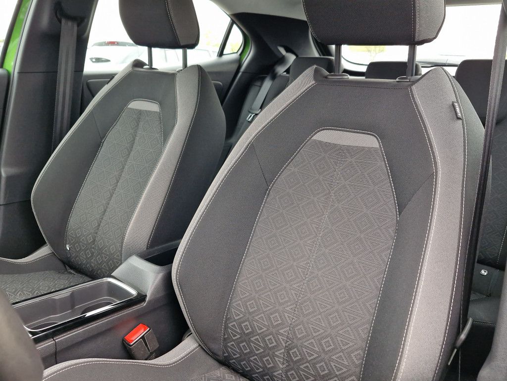 Opel Mokka -e AT LED ACC Keyless Alu