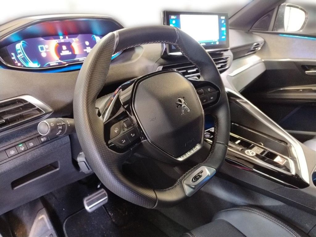 Peugeot 3008 PHEV 300 e-AT GT LED Navi Kamera SHZ ACC Ke