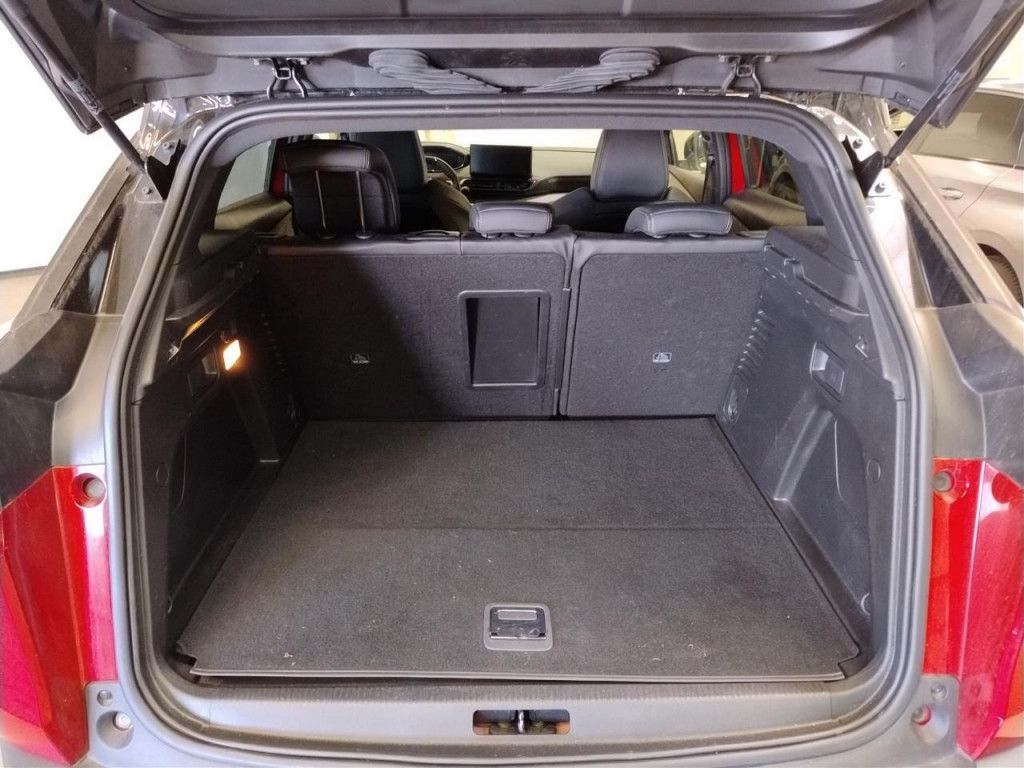Peugeot 3008 PHEV 300 e-AT GT LED Navi Kamera SHZ ACC Ke