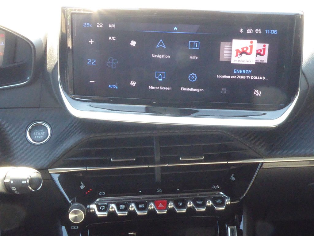 Peugeot 2008 PureTech 130 Allure AT LED Navi Kamera 360