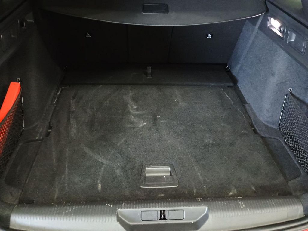 Peugeot 308 SW Allure PureTech 130  LED Navi Kamera SHZ