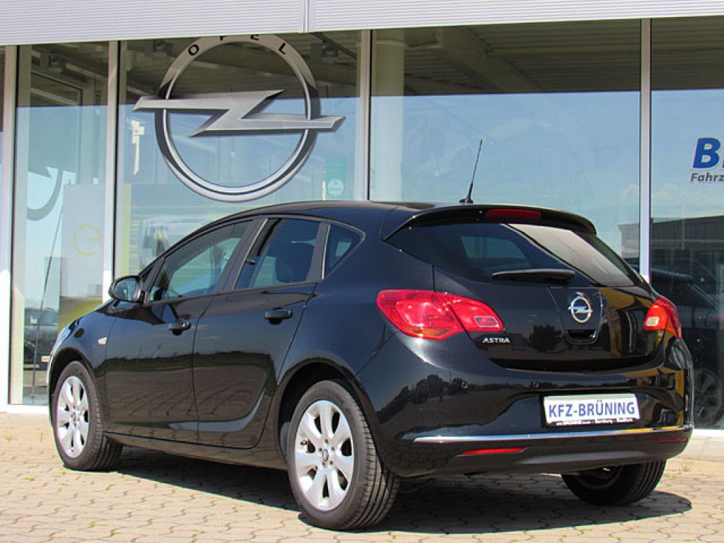Opel Astra 1.4 Turbo Style Klimaautom Sitzhzg PDC