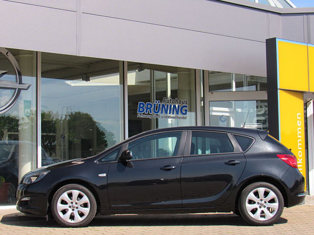 Opel Astra 1.4 Turbo Style Klimaautom Sitzhzg PDC