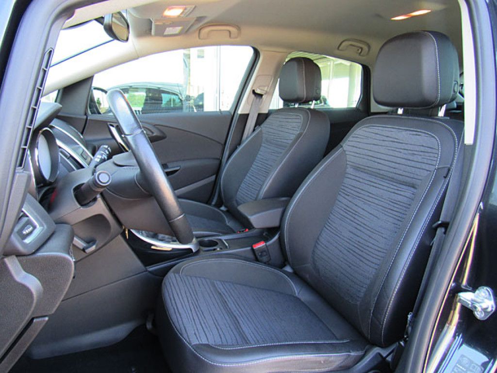 Opel Astra 1.4 Turbo Style Klimaautom Sitzhzg PDC