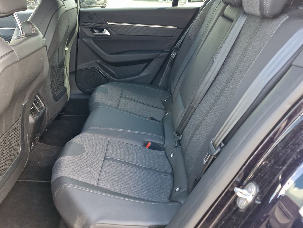 Peugeot 508 SW PHEV 225 e-AT Allure LED Navi Kamera 360