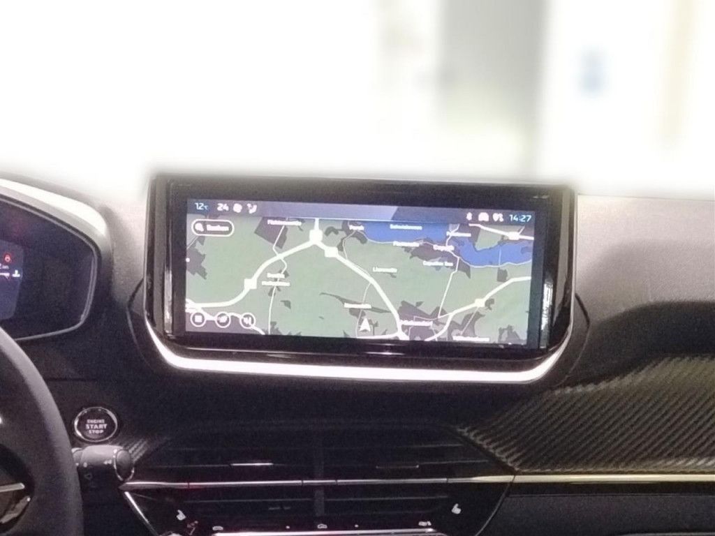 Peugeot 2008 PureTech 130 Allure AT LED Navi Kamera 360