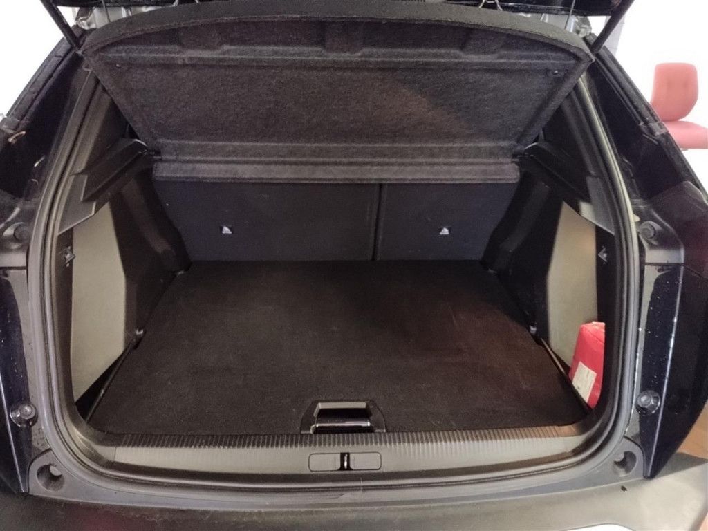 Peugeot 2008 PureTech 130 Allure AT LED Navi Kamera 360