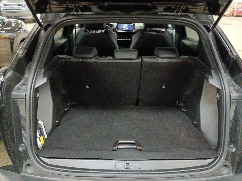 Peugeot 2008 PureTech 130 GT AT LED Navi Kamera360 PDC A