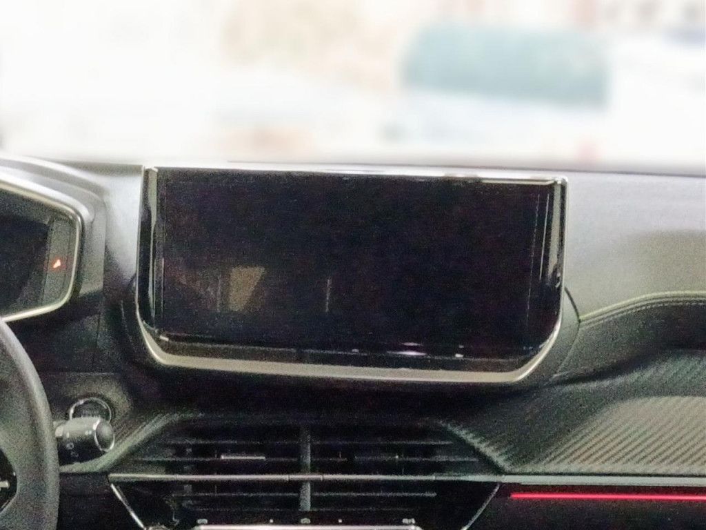 Peugeot 2008 PureTech 130 GT AT LED Navi Kamera360 PDC A