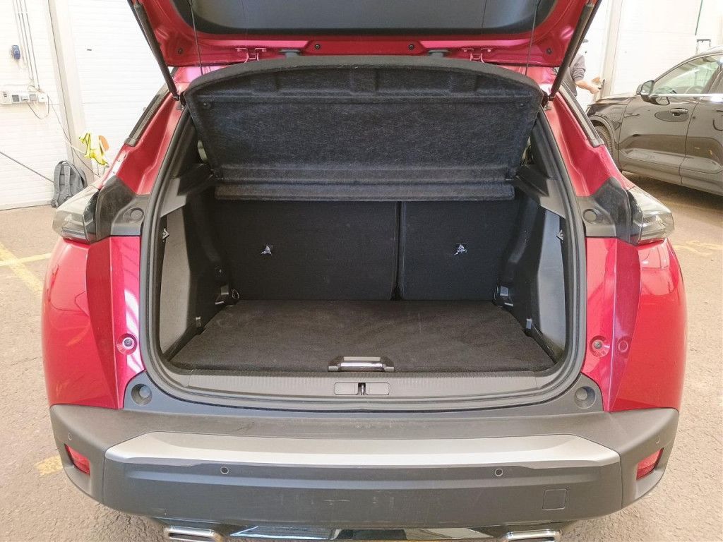 Peugeot 2008 PureTech 130 GT AT LED Navi Kamera360 PDC A