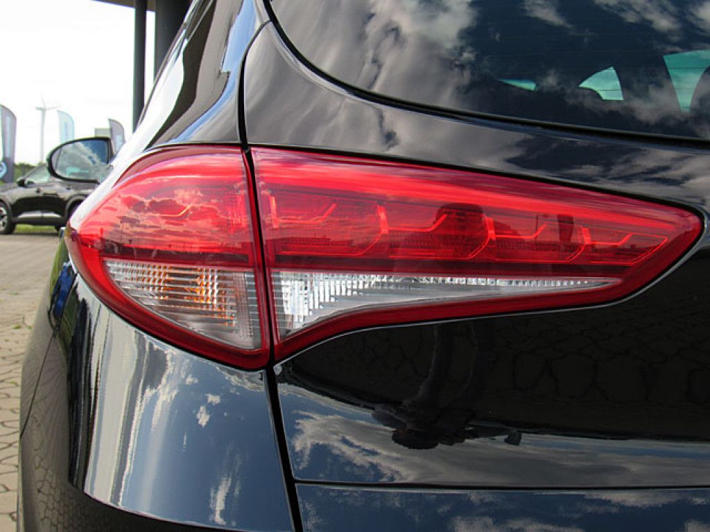 Hyundai Tucson 1.6 blue Advantage  NAVI Sitzhzg R-Kamera