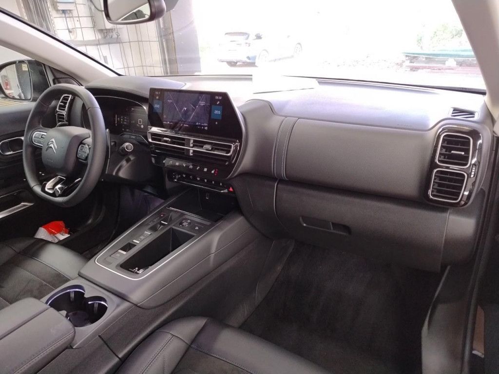 Citroën C5 Aircross MAX PureTech AT8 FullLED 360-Kamera
