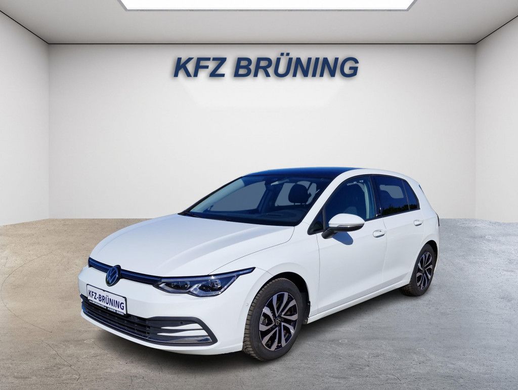 Volkswagen Golf 2.0 TDI DSG Active Pano IQ.Light AHK HUD SH