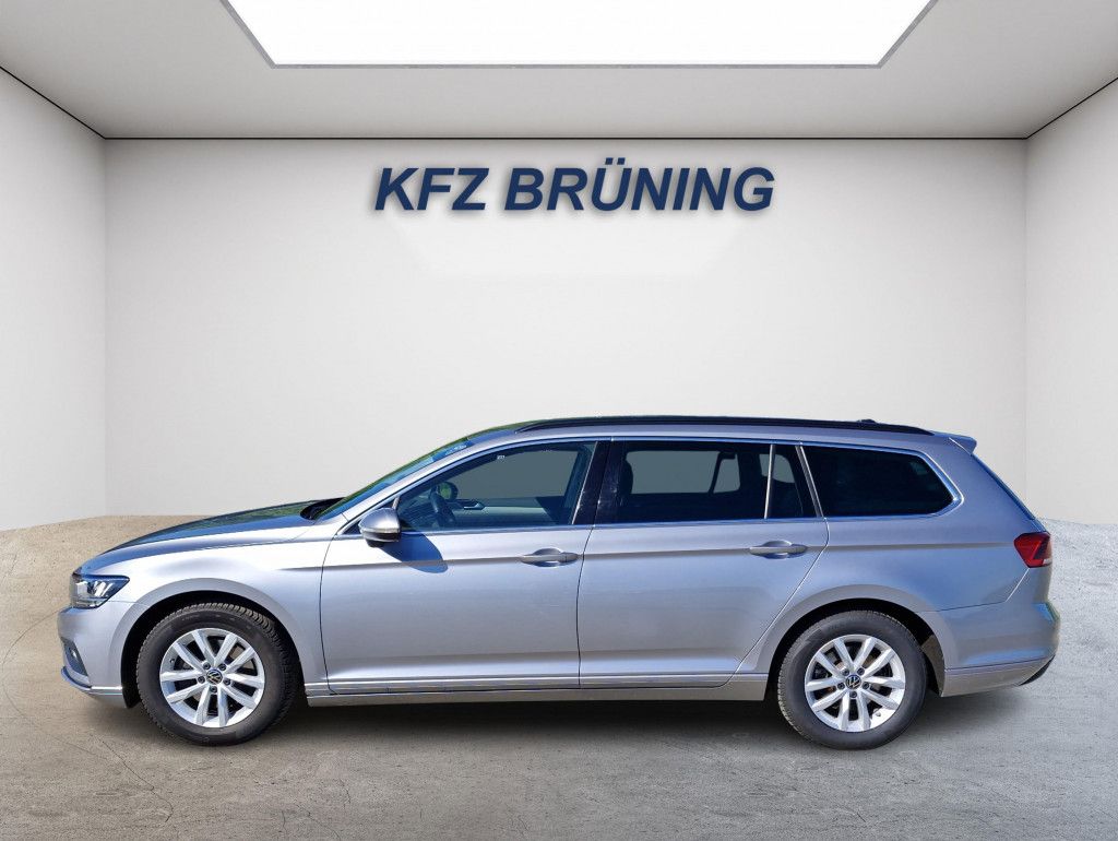 Volkswagen Passat Variant 1.5 TSI DSG Business Navi LED AHK