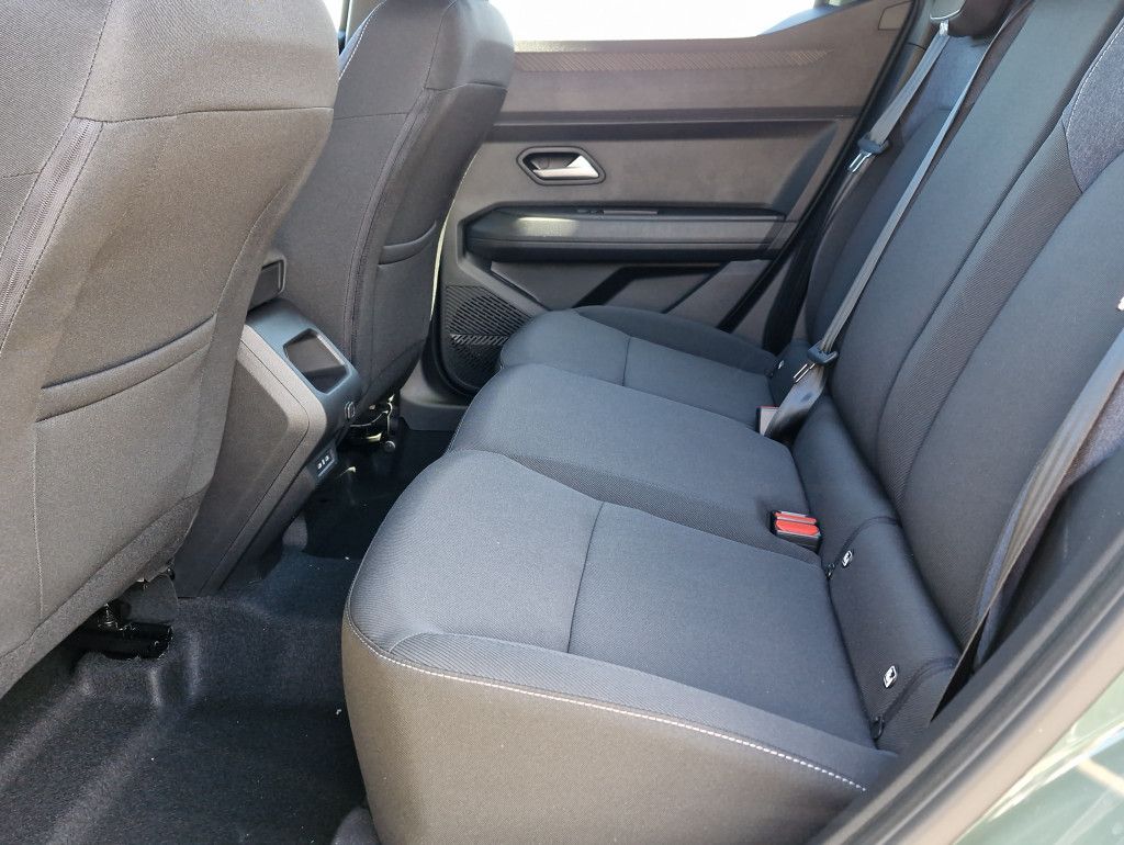 Dacia Duster TCe 130 MHEV Expression Navi SHZ LED Kame