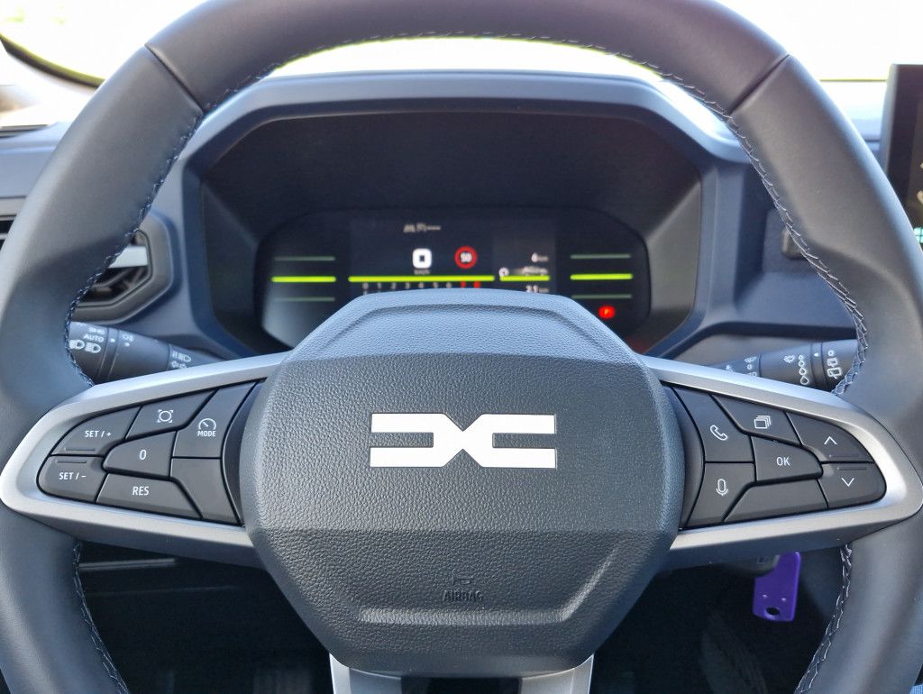 Dacia Duster TCe 130 MHEV Expression Navi SHZ LED Kame