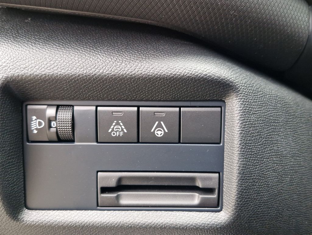 Citroën C5 Aircross PureTech 130 Max AT Navi Kamera 360
